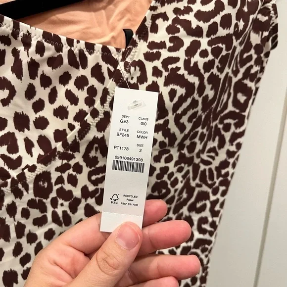 NWT J.CREW One Shoulder Ruched One Piece Swimsuit Leopard Brown Size 2 Shaping - Picture 4 of 6